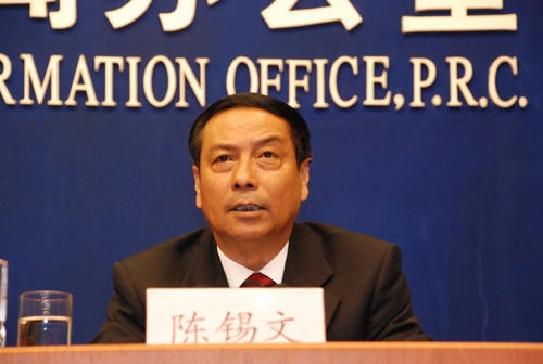 陳錫文：降玉米庫存政府各部門正考慮新路徑、性價(jià)比與補(bǔ)貼