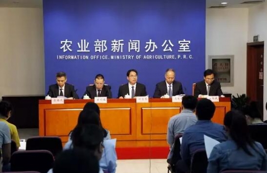 農(nóng)業(yè)部批評地方“一禁了之、一關(guān)了之”，對養(yǎng)殖場要給予一定的過渡期